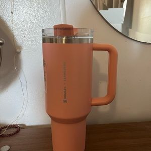 Starbucks x Stanley 40oz quencher limited edition